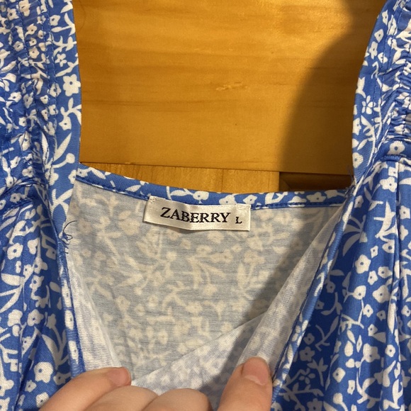 Blue and white cotton sundress with ruffle sleeves - Picture 3 of 4